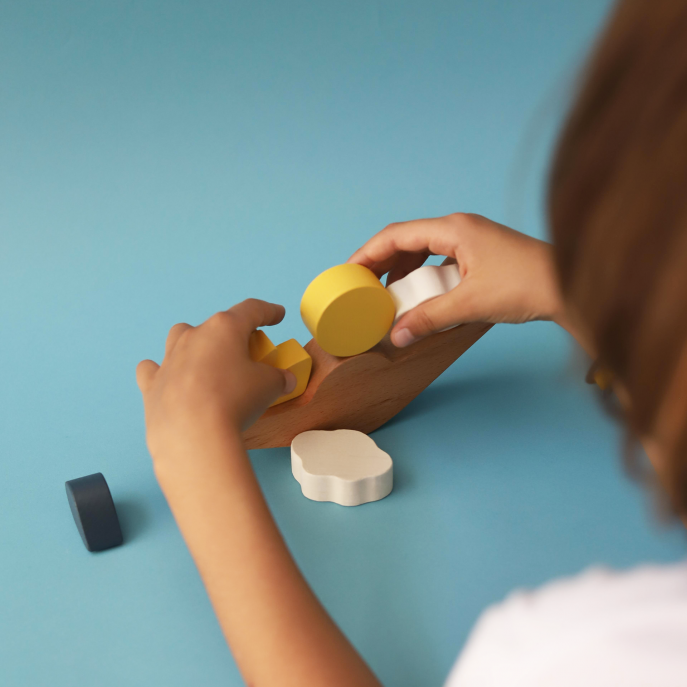 ELEMENTS OF THE SKY / Wooden Balancing Toy